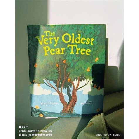 訂購🍀精裝英文繪本🍀the Very Oldest Pear Tree🍀【缺書店】 缺書店【英文童書繪本專賣】請購物時加line