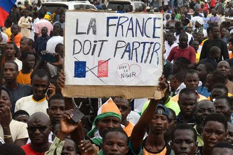 Putsch Au Niger Depuis Le Coup Detat La Guerre Sans Fin Des Fake News