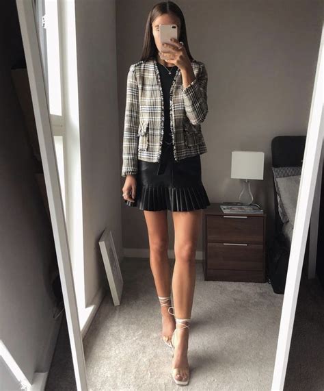 Pin By Js Dumps On Ig Bloggers Fashion Outfits Fashion Inspo