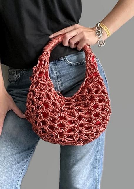 Ravelry Merilyn Bag Pattern By Iswoolish