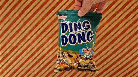 Ding Dong Snack Mix With Chips Curls Random Reviews YouTube