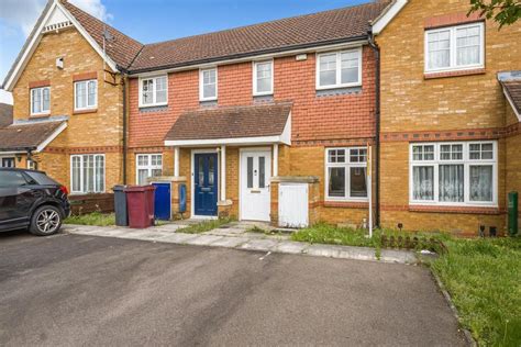 2 Bed Terraced House For Sale In Caversham Access To Reading Station