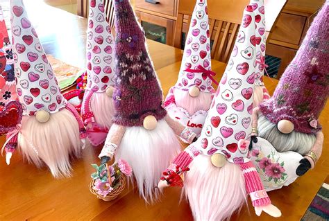 Pink And Red Valentines Day Gnomes Diy Be Brave And Bloom