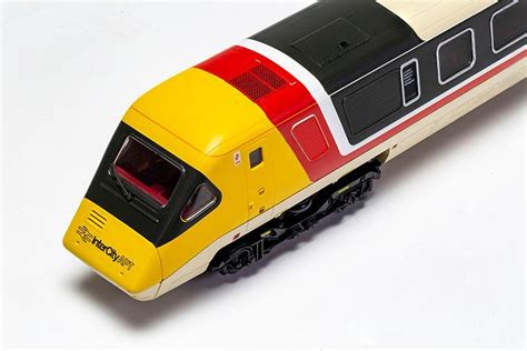 Hornby Receives Apt Deco Sample