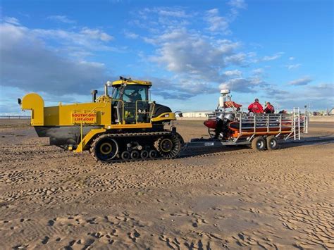 Two Call Outs For Southport Lifeboat Recently Eye On Southport