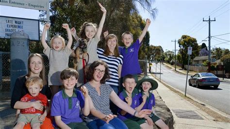 Banyule Council To Install Supervised Crossing For Viewbank Primary