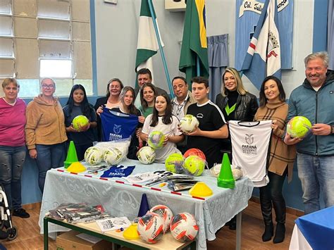 Evento marca entrega de kits esportivos para 30 colégios do Núcleo