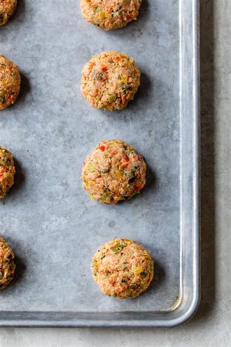 Baked Salmon Cakes Recipe Chronicle