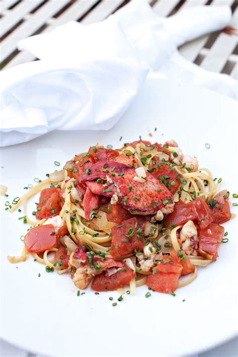 Maine New Shell Lobster Linguine With Chive And Tomato Recipe