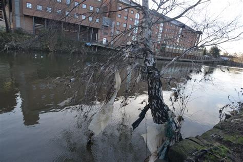 River Irwell flooding mess - Manchester Evening News