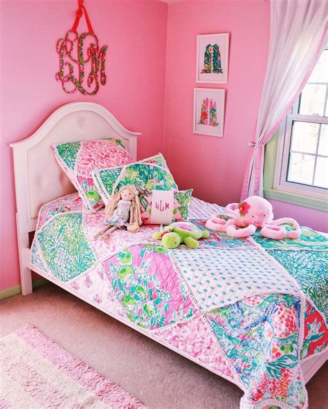 Lilly Pulitzer Bedroom Lilly Pulitzer Interior Design 9 Decorathing