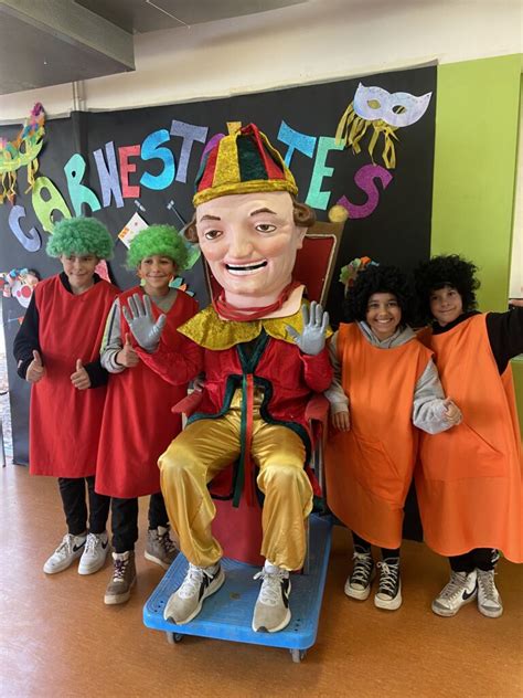 Arribada Del Rei Carnestoltes Escola Puigsoler