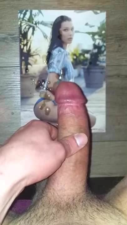 Bella Hadid Cum Tribute English Gay Man Man Porn XHamster