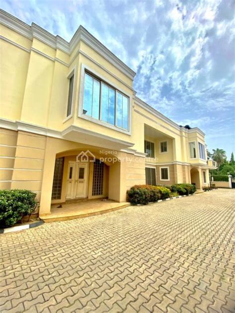 For Rent Tastefully Finished Serviced 4 Bedroom Duplex With Bq