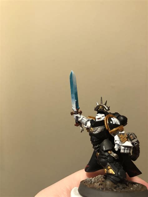 WIP First power sword effect - using contrast paints and struggling a