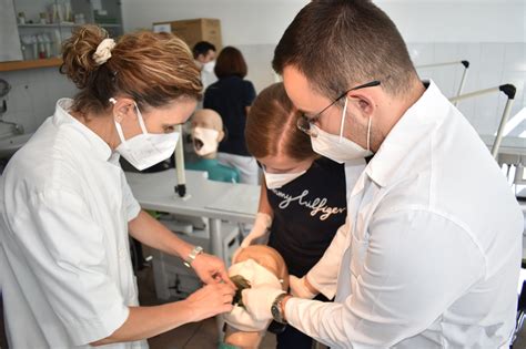 🦷Во рамките на Втората летна школа за студенти по стоматологија ...