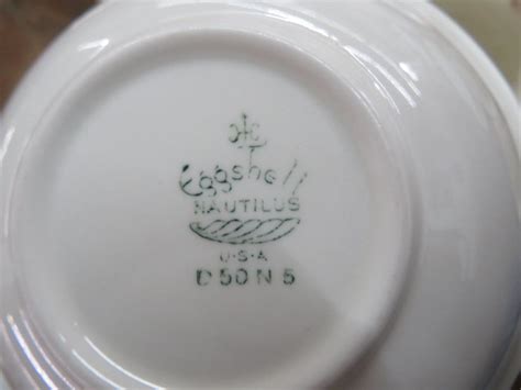 Eggshell Nautilus China Set