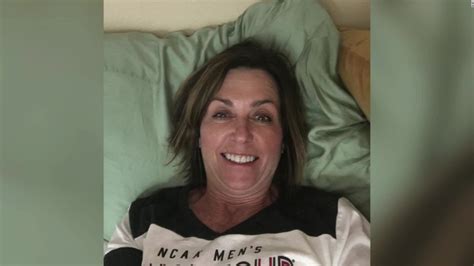 Moms Dorm Room Selfie Goes Hilariously Wrong Cnn Video