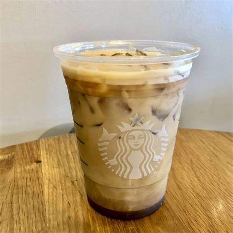 Iced Toasted Vanilla Oatmilk Shaken Espresso Starbucks Recipe Dairy