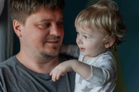 Premium Photo Closeup Portrait Of Dad And Toddler