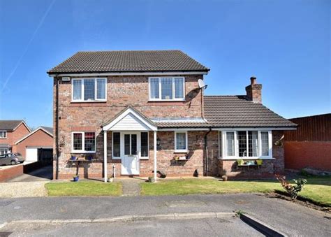 Property Valuation Keyworth Drive Caistor Market Rasen West