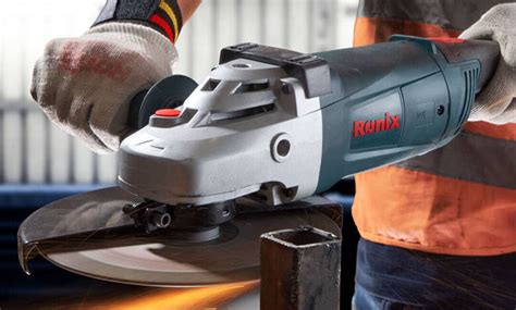 The Best Angle Grinders To Cut Metal In Supply Master