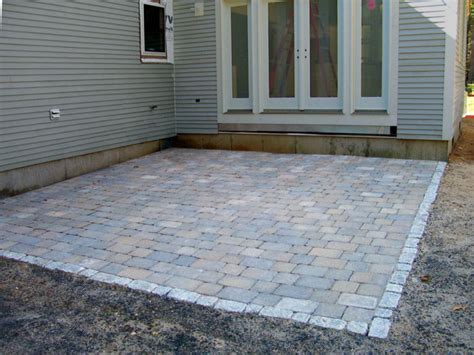 How to Build a Patio in a Weekend - Fine Gardening