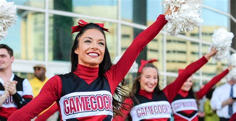 In Photos Meet The Gamecocks Cheerleaders