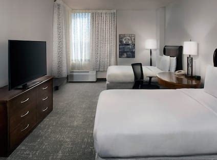 DoubleTree by Hilton Hotel Memphis Downtown Photo Gallery