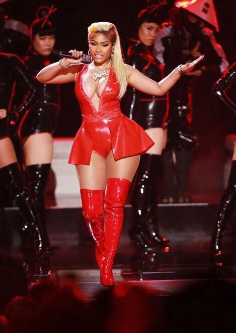 Celebooty Nicki Minaj Ultimate Revealing Private Photos Porn Pic