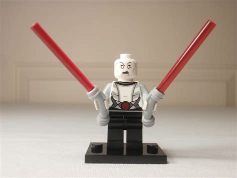 Asajj Ventress Star Wars Minifigure Stand The Clone Wars Sith Lord