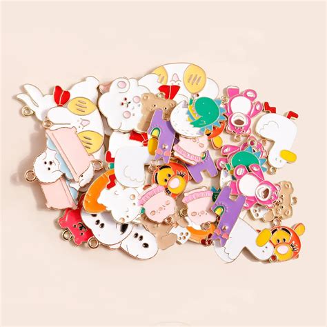 10 Adet Sevimli Hayvanlar Kolye G Zel Ay K Pek Kedi Alpaka Bunny Charms