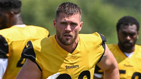 Pittsburgh Steelers Lb T J Watt Responds To Myles Garrett Praise