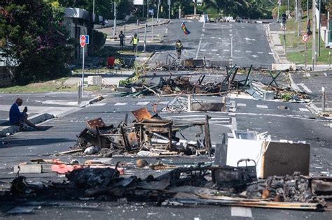 Émeutes en Nouvelle Calédonie la soixantaine de barrages entre Nouméa