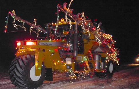 Rockwood Farmers Annual Santa Claus Parade Of Lights