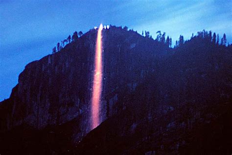 Yosemite Firefall, Glacier Point • Yosemite Firefall