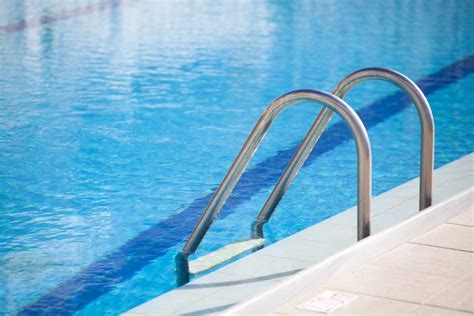 hth Dicas e soluções para o tratamento de piscinas Como e quando