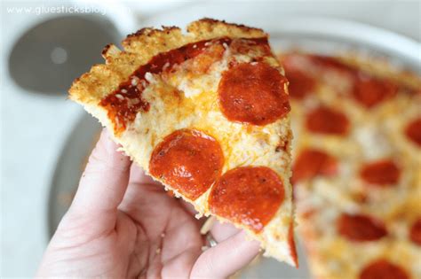 Cauliflower Crust Pepperoni Pizza Gluesticks