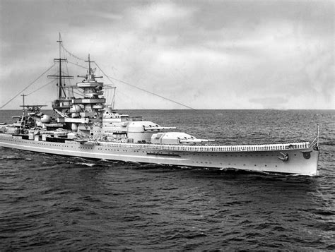 german battleship gneisenau   naval review  kiel bay