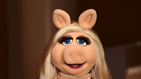 The Miss Piggy Fashion Mantras That Every Woman Should Follow ...