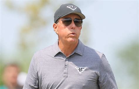 Phil Mickelson S Liv Golf Team Sued By Popular Apparel Company Golfmagic