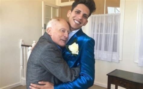 Preotul GAY a murit Ce avere i a lăsat soțului român cu Stiri Botosani Ziare Botosani