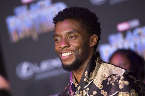 Chadwick Boseman Vai Interpretar Primeiro Samurai Negro Nos Cinemas