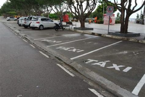 Em Manaus Mil Taxistas Foram Cadastrados Para Receber Aux Lio