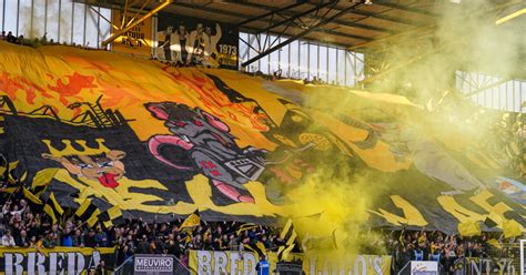 Nac Supporters Gewond Geraakt Hoe Haal Je Het In Je Nacfans