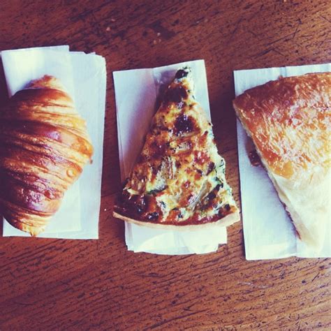 Pâtisserie Au Kouign Amann: Small Bakery With Heart - Montreall ...