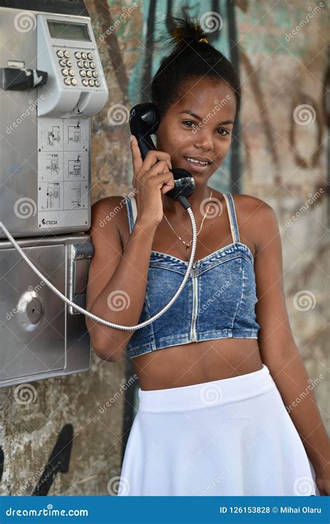 Havana Cuba August 14th 2018 Beauty Cuban Girls Speaking Over The