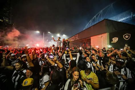 Botafogo X Cruzeiro Onde Assistir Escala Es E Arbitragem Para Jogo