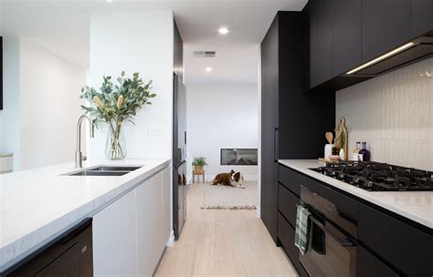 Rise Of Black Rangehoods In Modern Kitchens