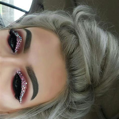 Pinterest Iiiannaiii Eye Makeup Colorful Eye Makeup Makeup Designs